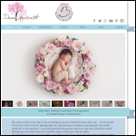 Screen shot of the Dora Horvath Photography - Baby Photography Manchester website.